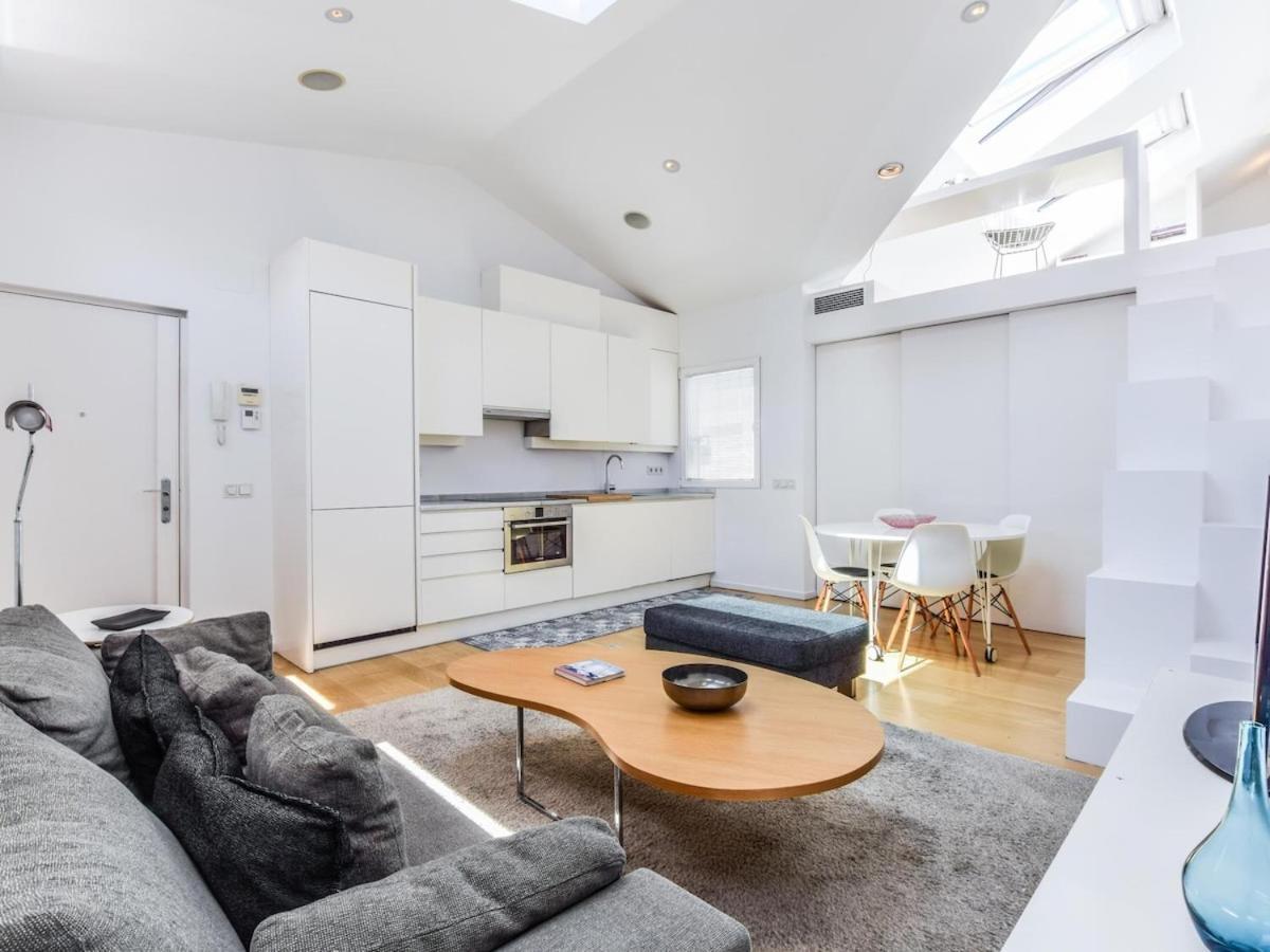 Apartamento De Diseno De Lujo En Lavapies Alquiler Temporal مدريد المظهر الخارجي الصورة